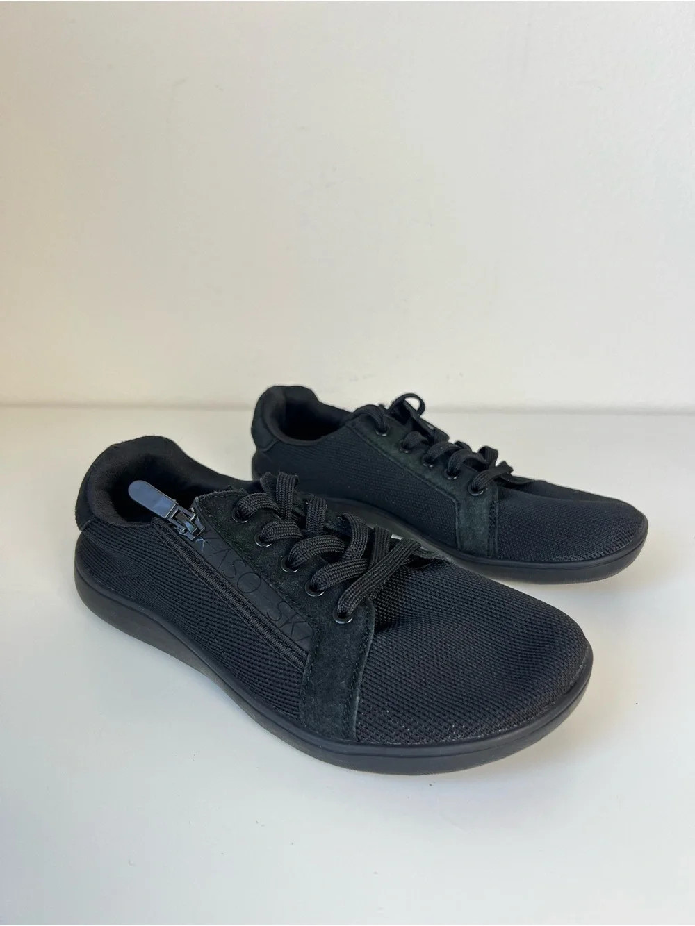 SKASO Barefoot Sneakers Womens EU‎ 37 Black Minimalist Walking Comfort Shoes